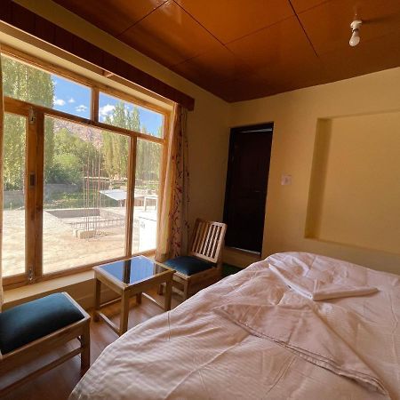 Hinjuma Guest House Leh Dış mekan fotoğraf