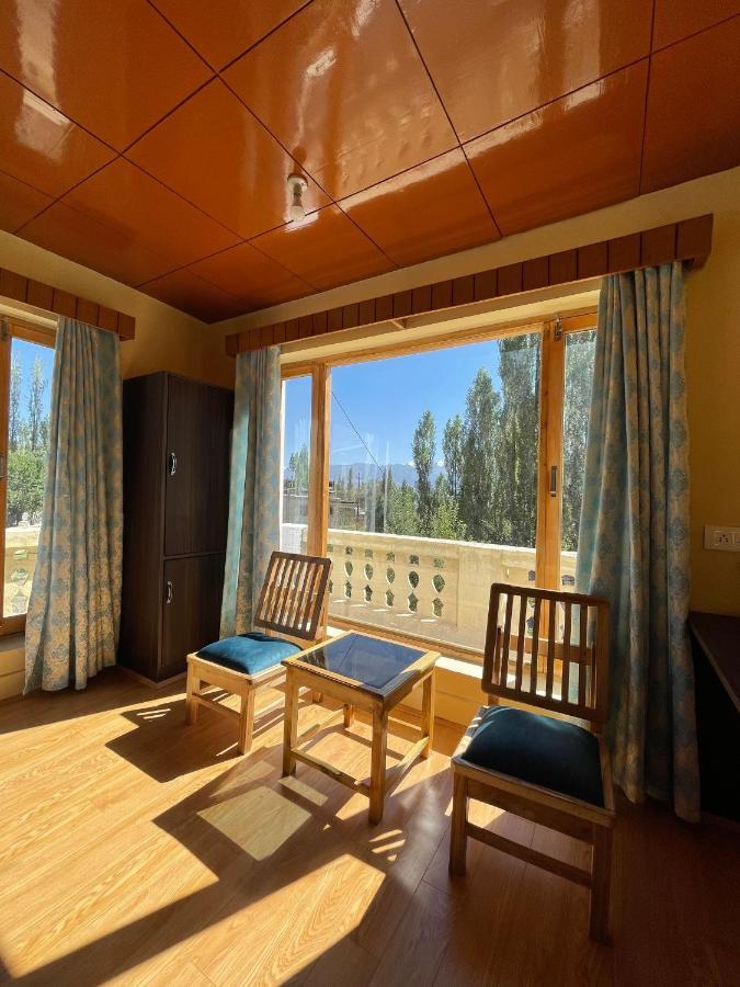 Hinjuma Guest House Leh Dış mekan fotoğraf