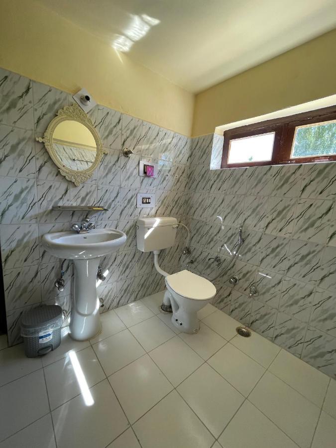 Hinjuma Guest House Leh Dış mekan fotoğraf
